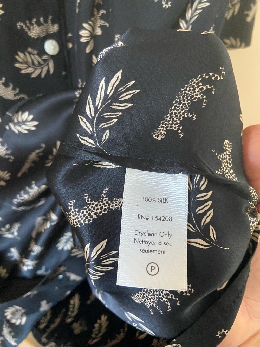 HVN Sarah Silk Button-Down Dress Leopard & Leaf Print - Picture 6 of 7
